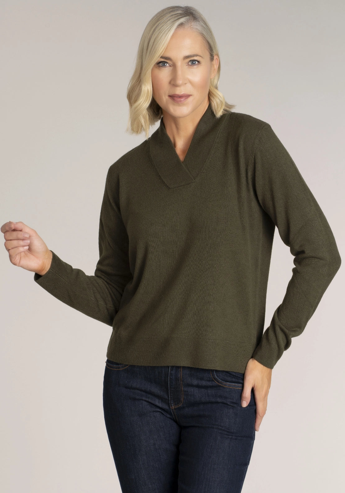 Cashmillon V-Neck Jumper - Dark Sage