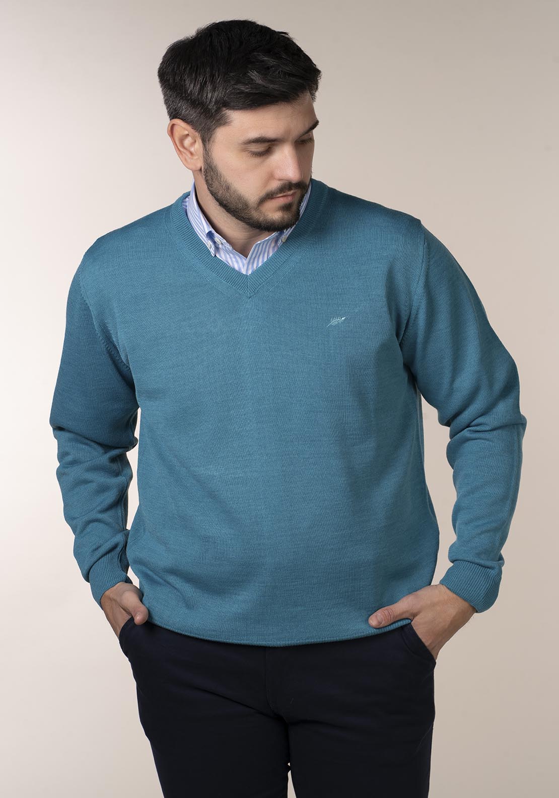 Yeats Mens 100% Cotton V-Neck Jumper 3 Shaws Department Stores