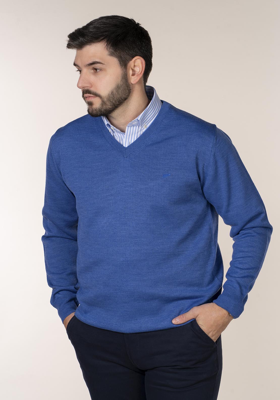 Yeats Mens 100% Cotton V-Neck Jumper 3 Shaws Department Stores