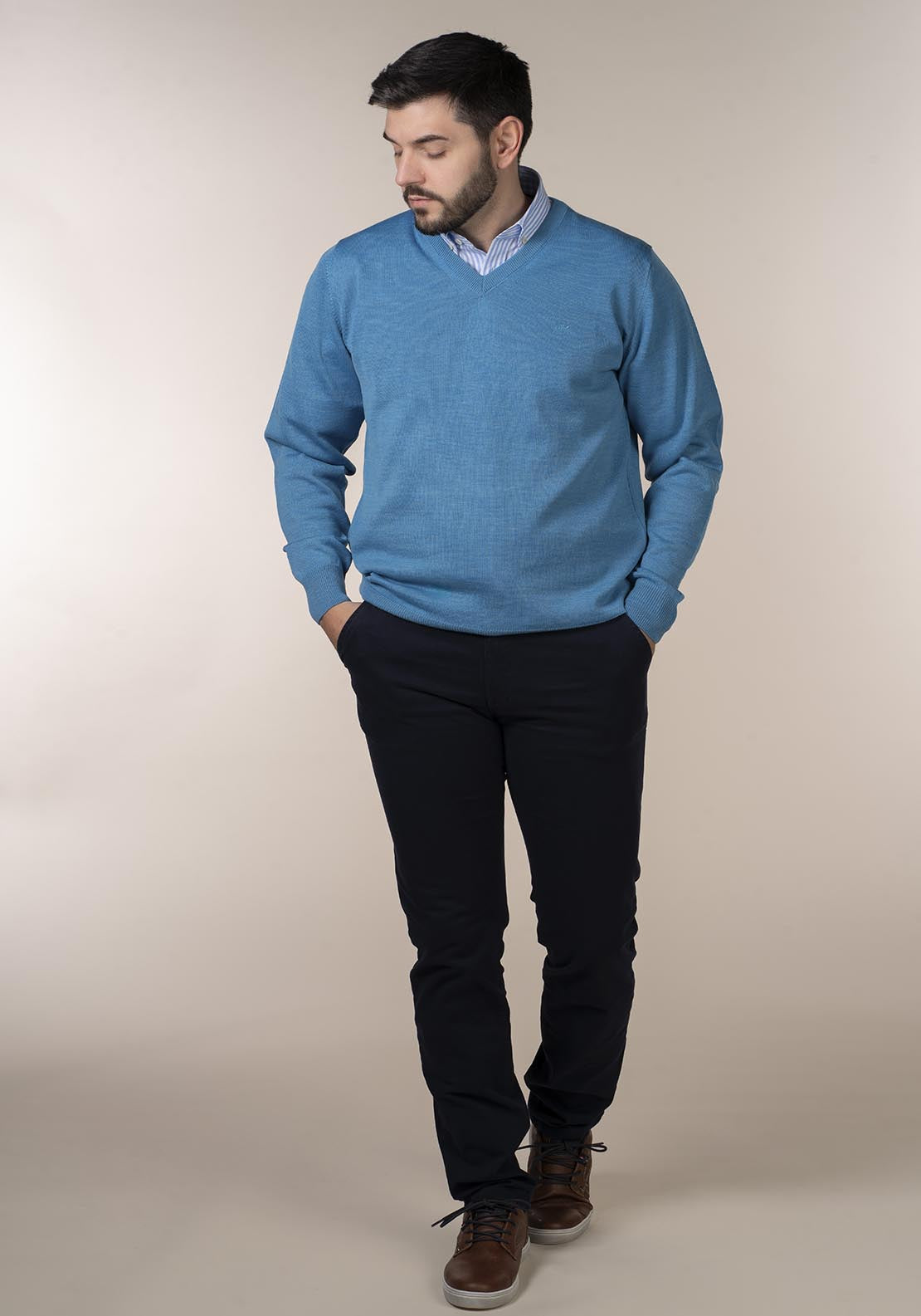 Yeats Mens 100% Cotton V-Neck Jumper 2 Shaws Department Stores