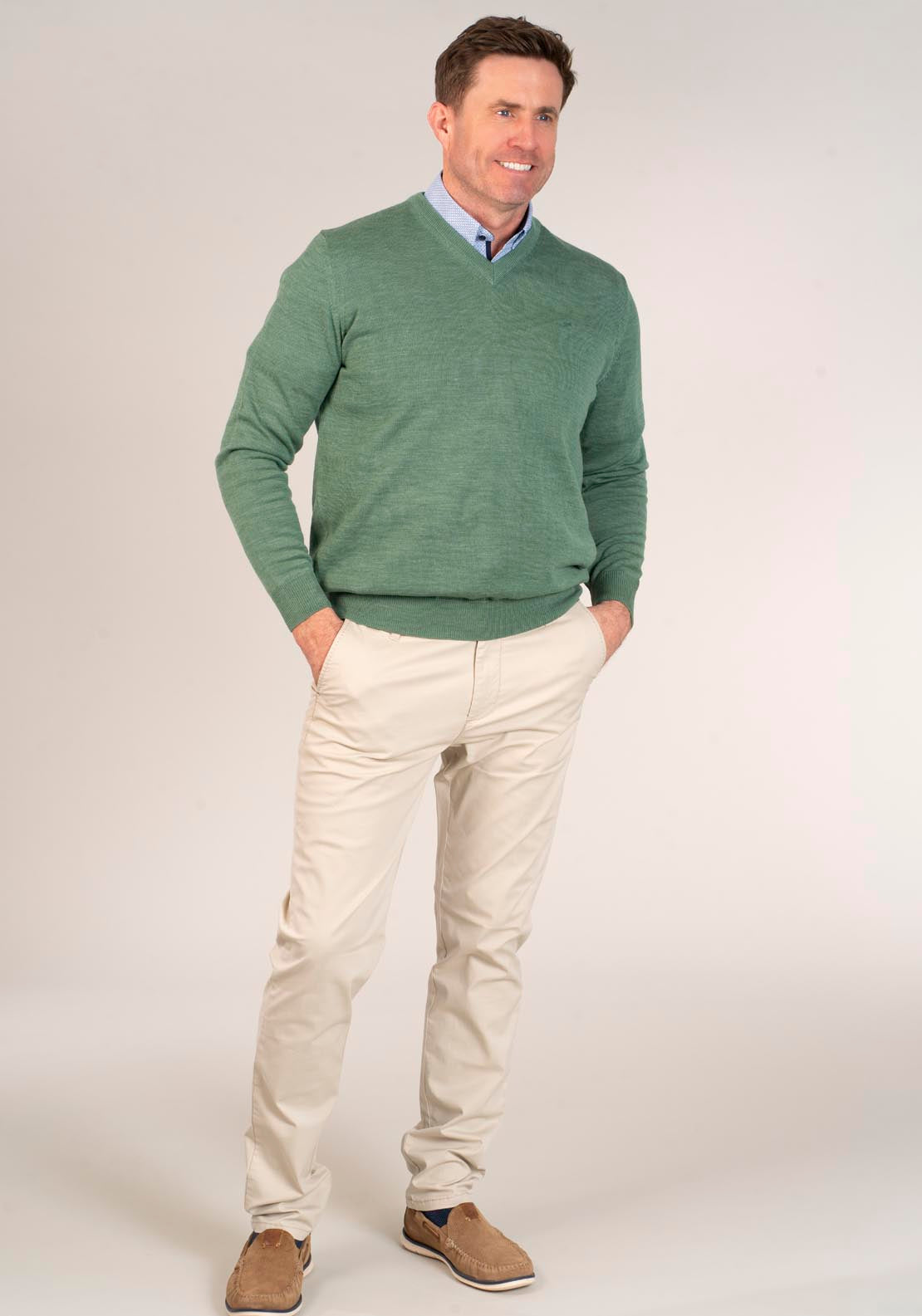 Yeats 50/50 Fine Merino Wool & Acrylic V-Neck Knit - Green 4 Shaws Department Stores