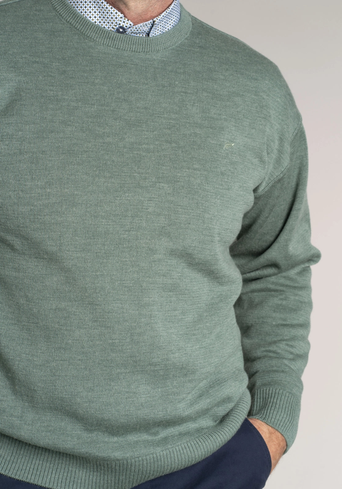 Plain Essential Crew Neck Knit - Thyme