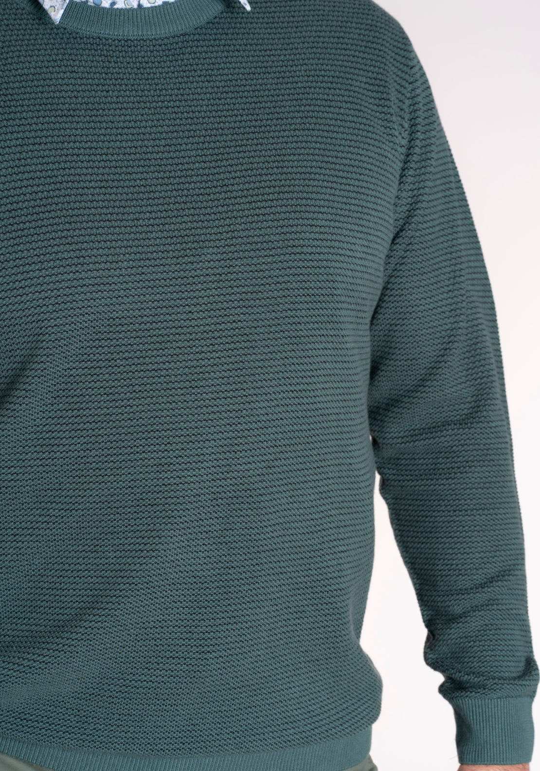 Yeats 100% Cotton Crew Neck Knitwear - Breathable Fabric 4 Shaws Department Stores