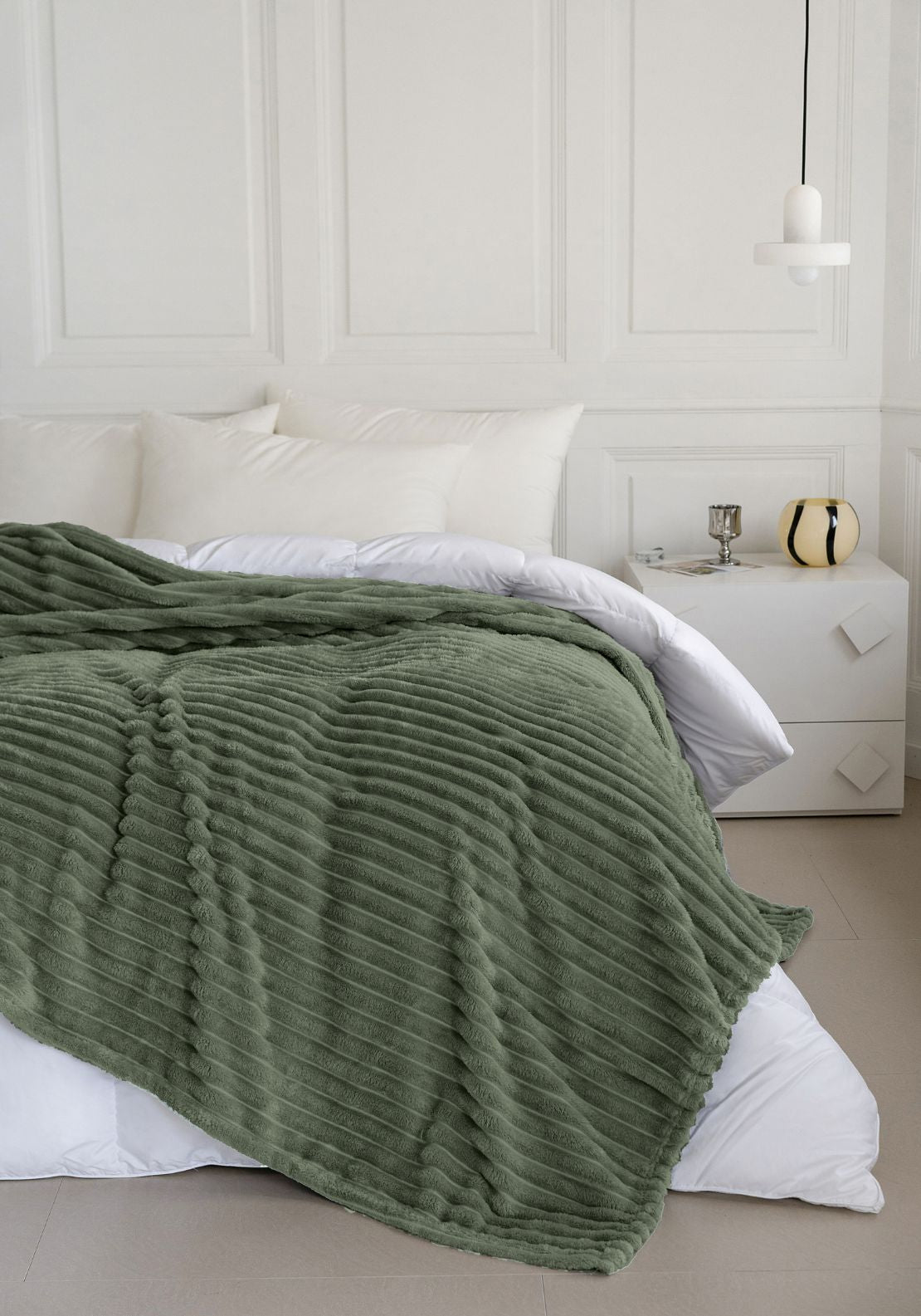 The Home Collection Ribbed Throw 220 x 240 cm - Green 1 Shaws Department Stores