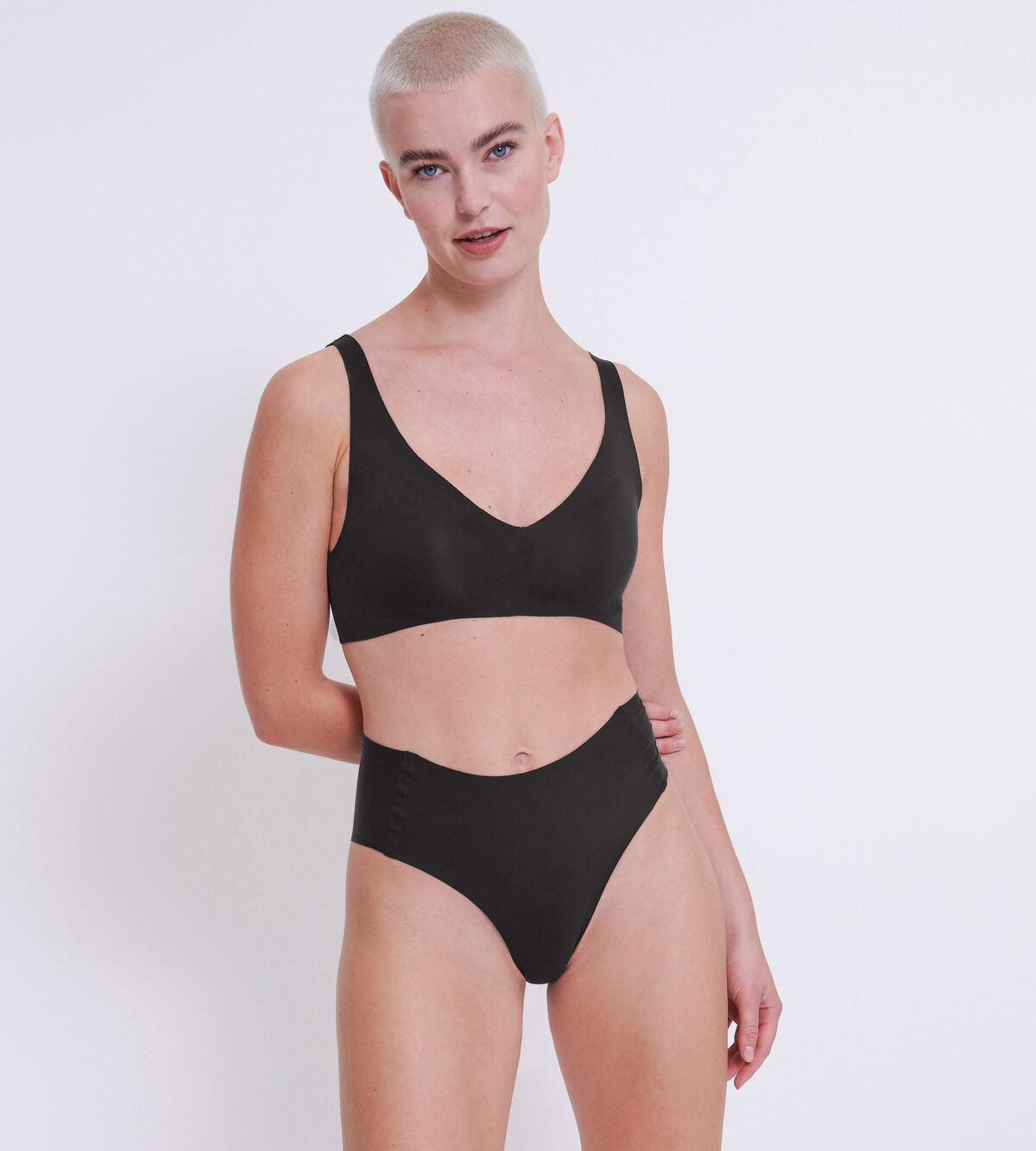 Sloggi Zero Feel Bralette 2.0 - Black 5 Shaws Department Stores