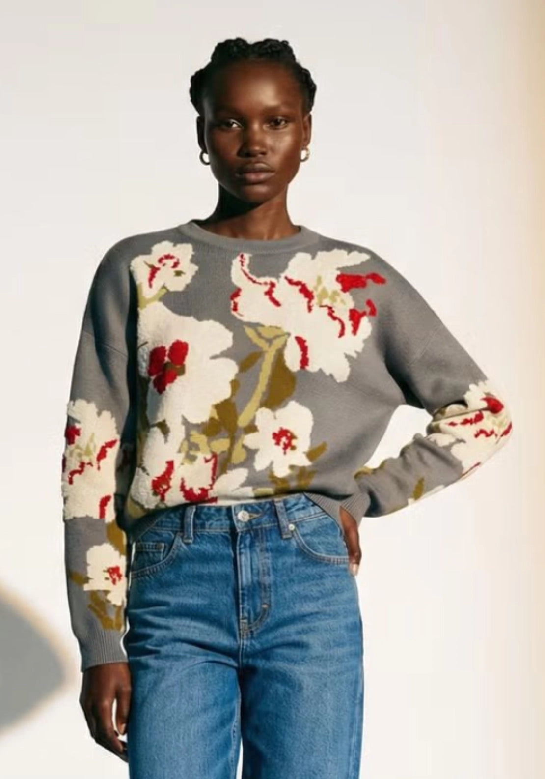 Karina Pullover - Chocolate Brown/flowers
