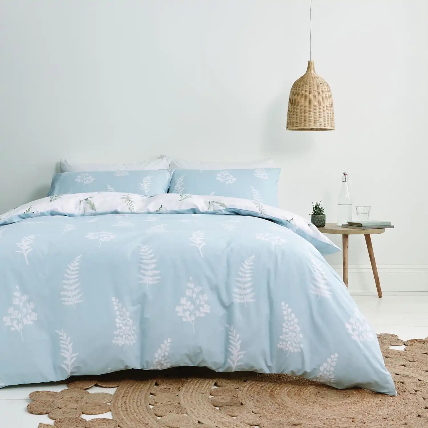 Bianca Meadow Flowers Egyptian Cotton King Duvet Cover Set with Pillowcase White 2 Shaws Department Stores