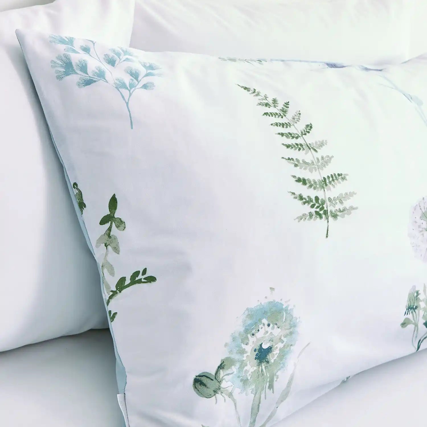 Bianca Meadow Flowers Egyptian Cotton King Duvet Cover Set with Pillowcase White 3 Shaws Department Stores