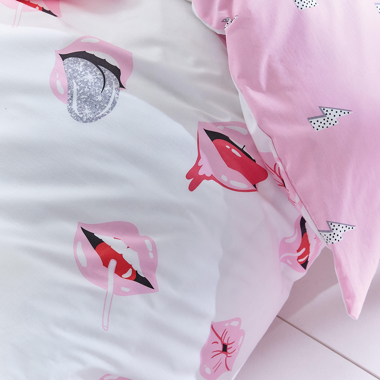 Sassy B Lip Service Duvet Cover Set - Pink 4 Shaws Department Stores