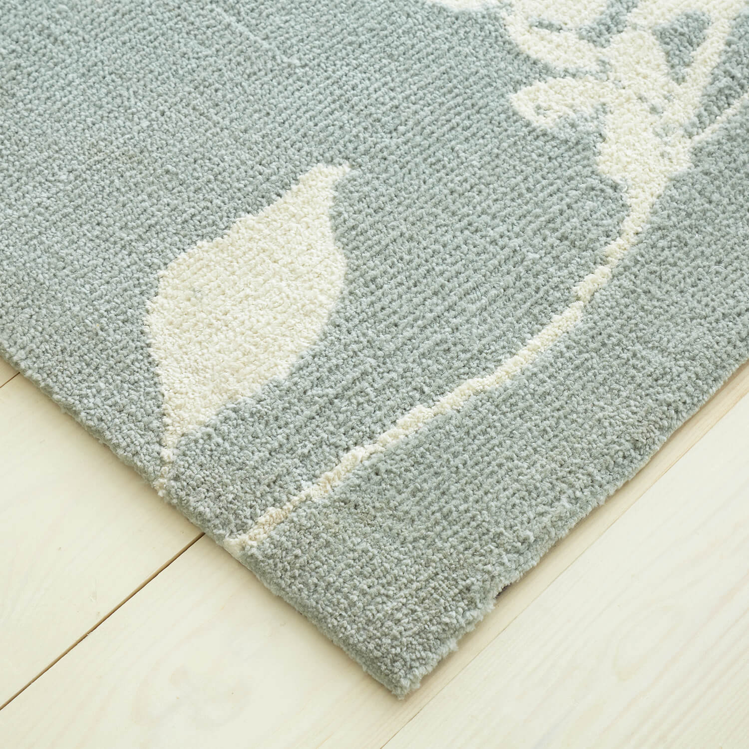 Catherine Lansfield Meadowsweet Floral Rug - Green 4 Shaws Department Stores