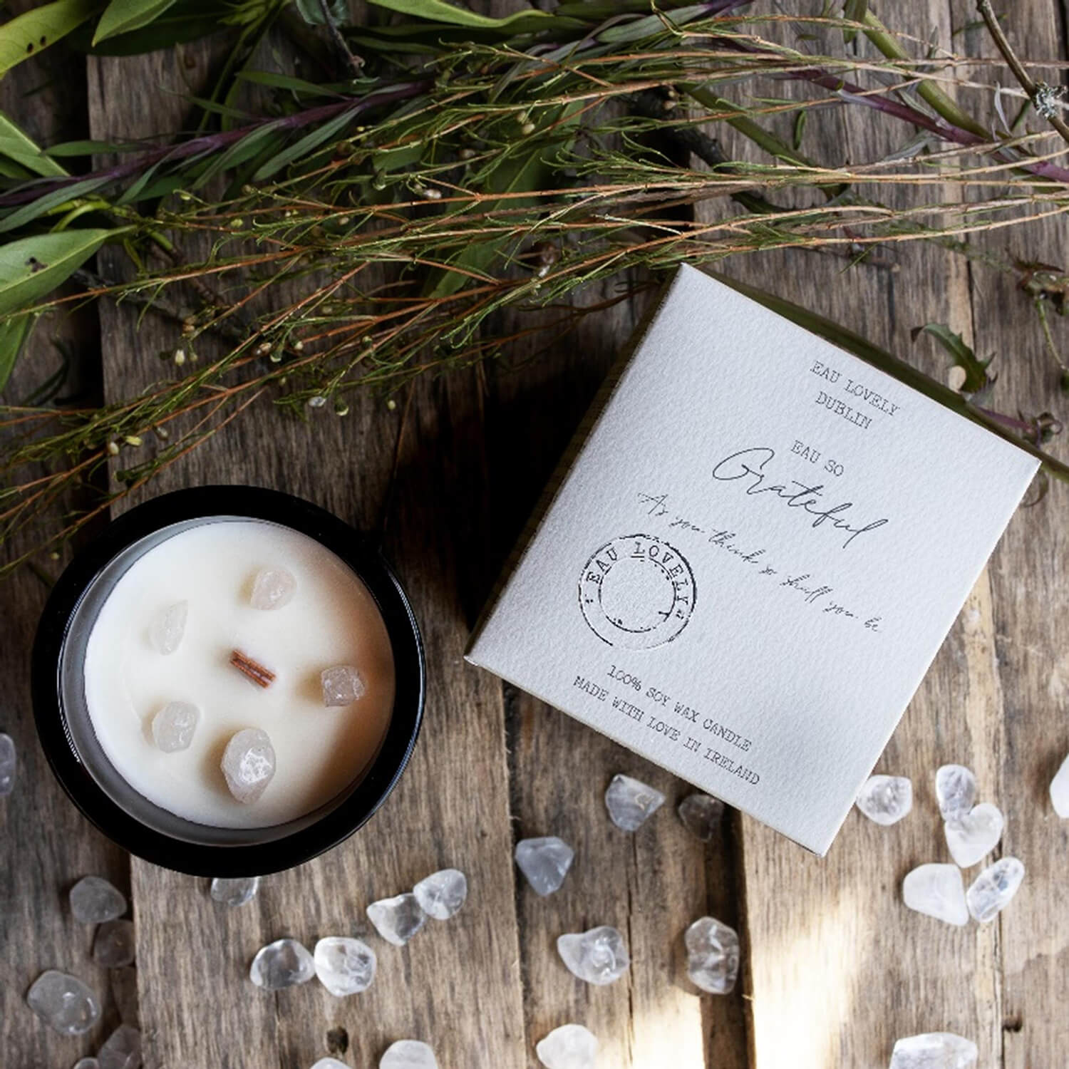 Herb Dublin Eau So Grateful Moonstone Candle 1 Shaws Department Stores