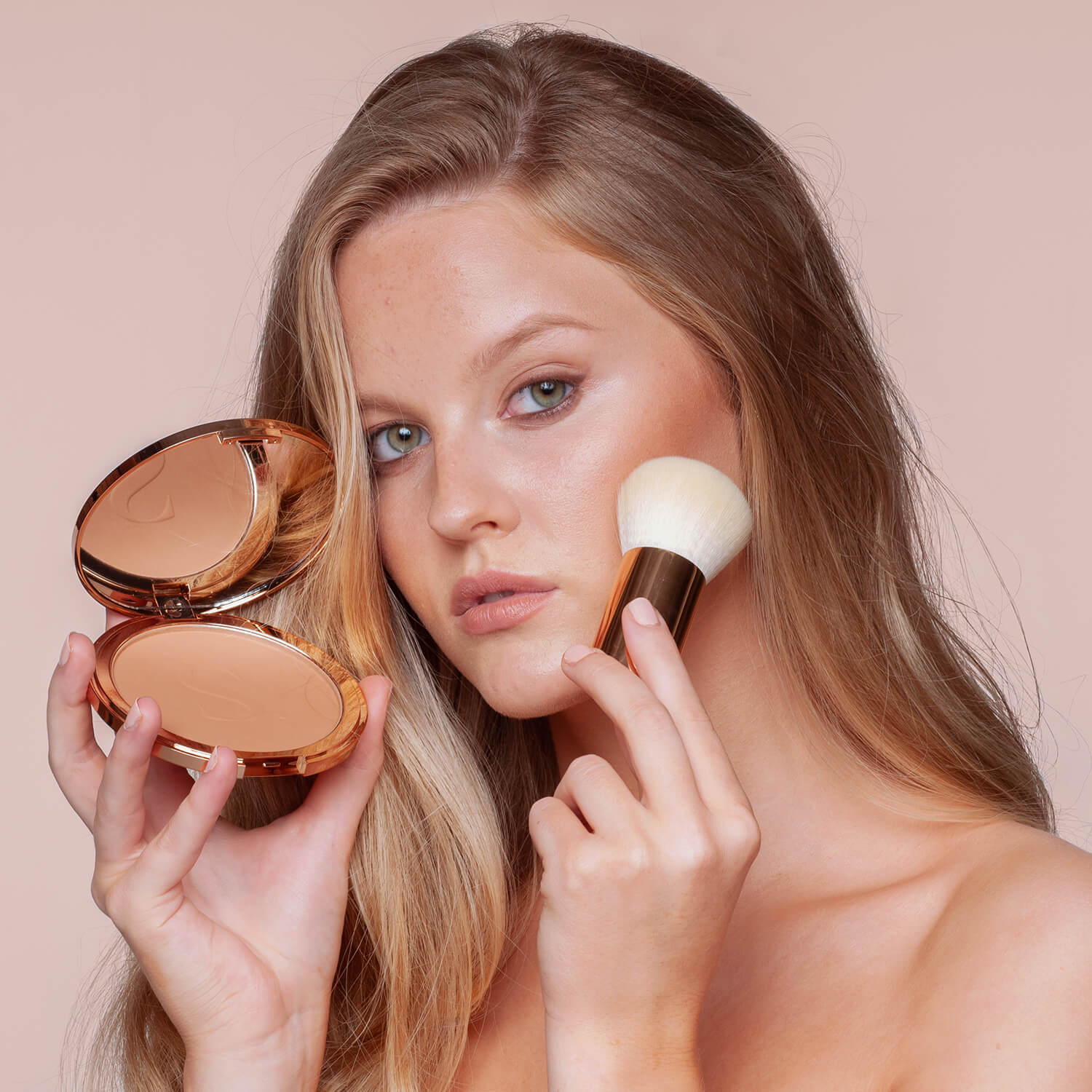 Sculpted Deluxe Bronzer 2 Shaws Department Stores