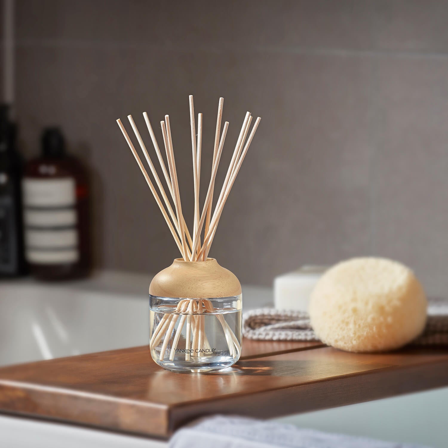 Yankee Candle Reed Diffuser - Pink Sands 2 Shaws Department Stores