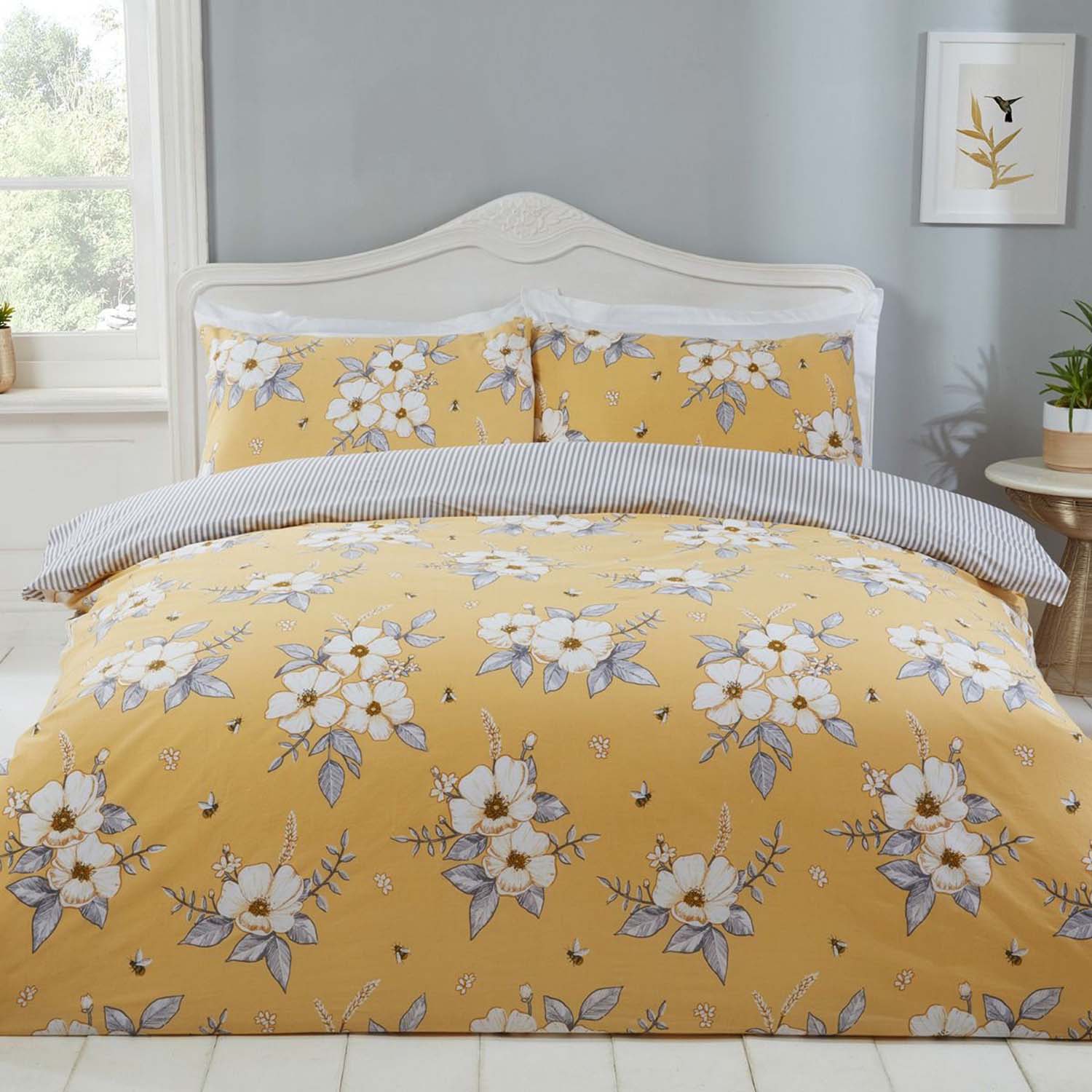 Julian Charles Beegarden Duvet Cover Set - Double 1 Shaws Department Stores