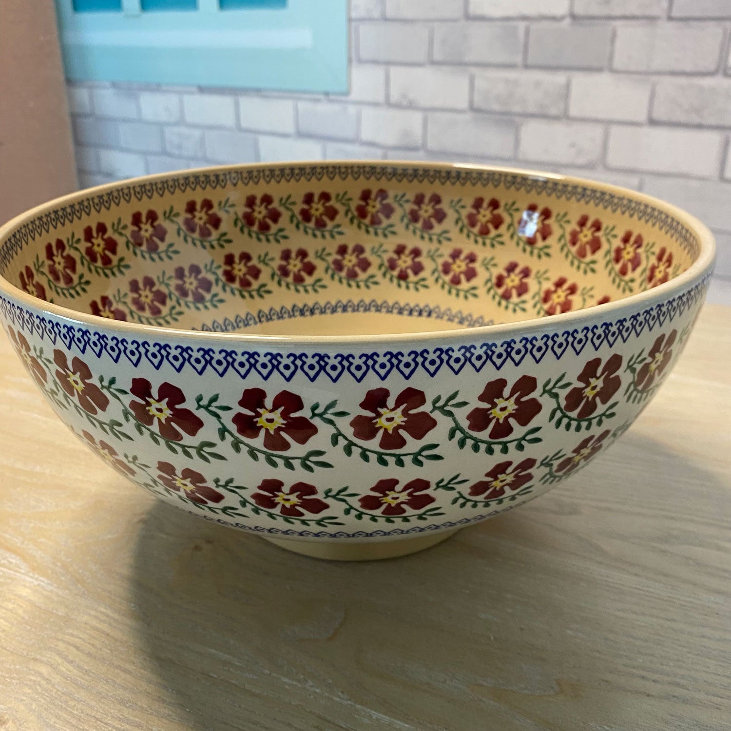 Old Rose Salad Bowl