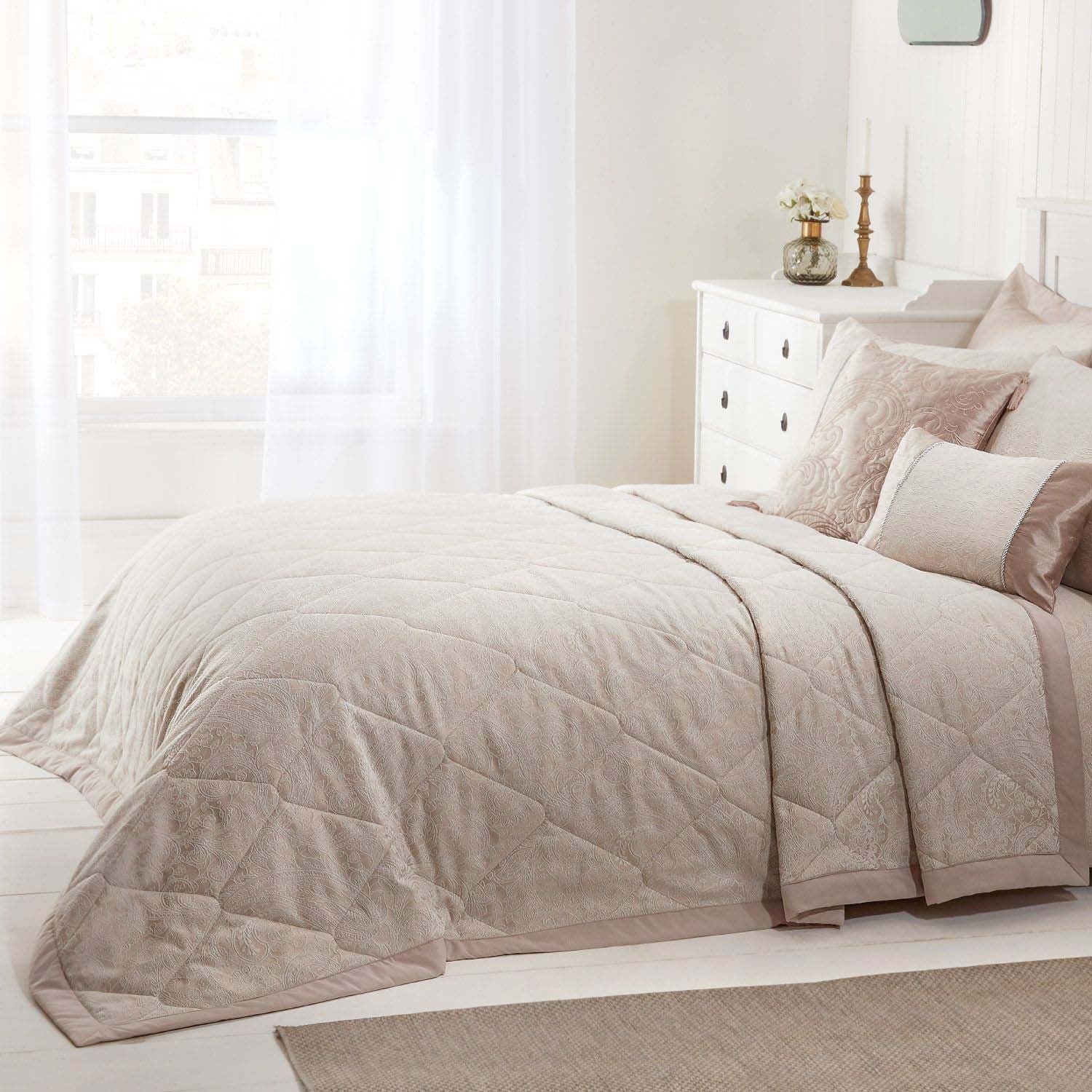 Julian Charles Paisley Duvet Cover 3 Shaws Department Stores