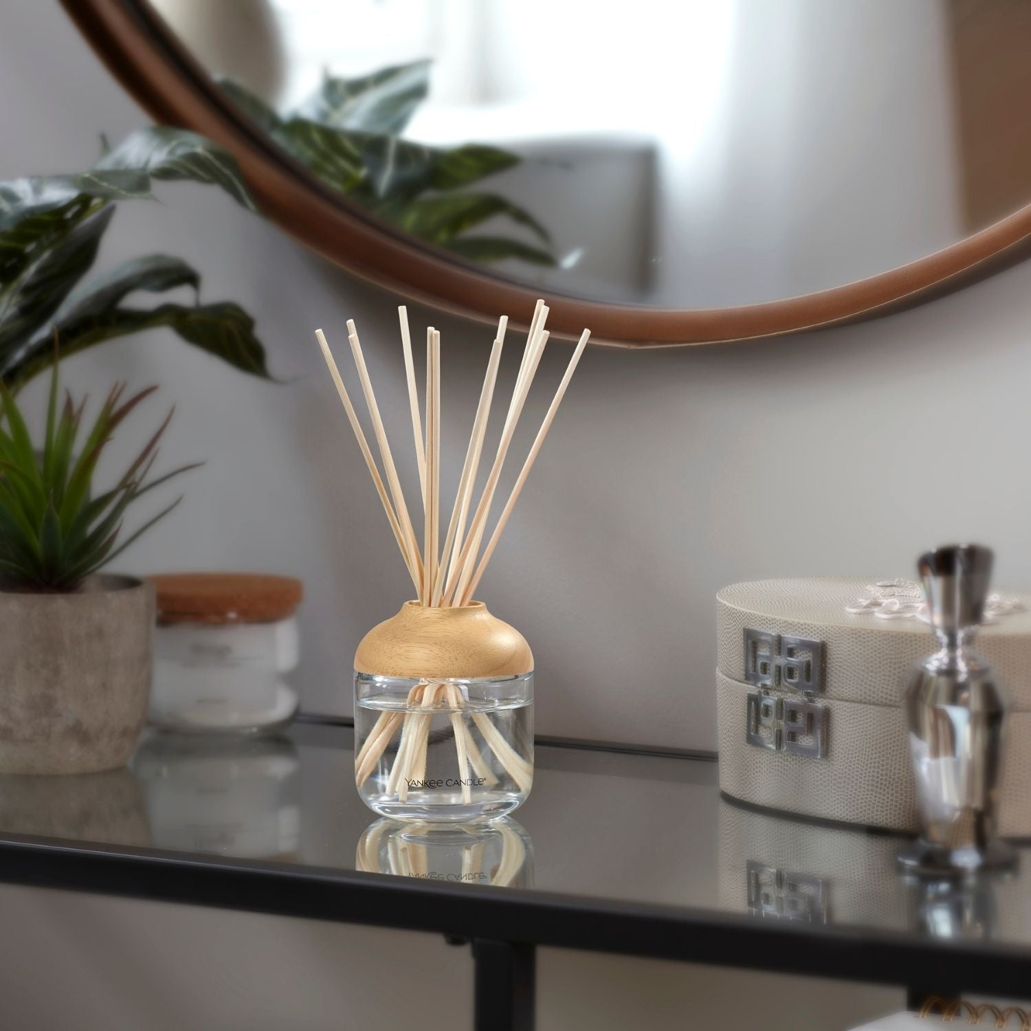 Yankee Candle Reed Diffuser - Vanilla & Lime - Green 2 Shaws Department Stores