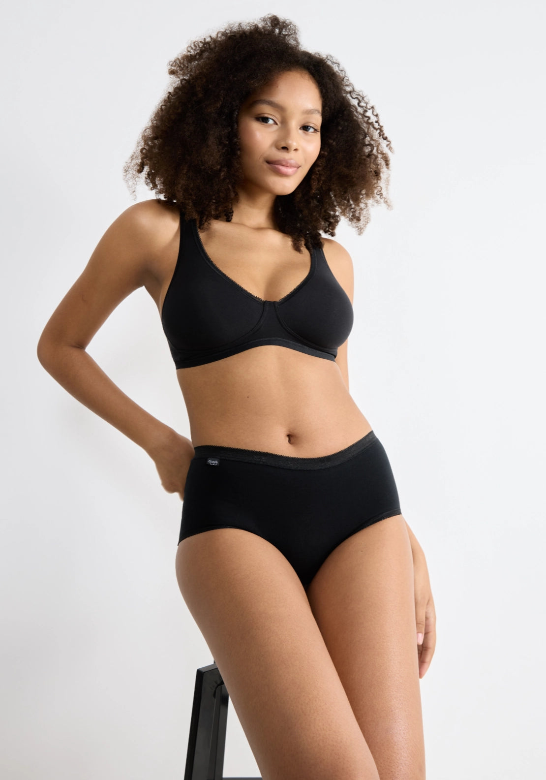 Basic Maxi Brief 3 Plus 1 Pack - Black