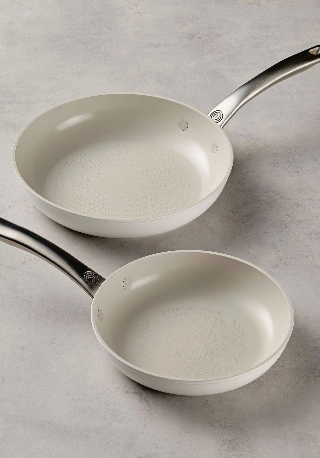Halo With Laserdefense Frypan Twin Pack 20cm &amp; 25cm - White
