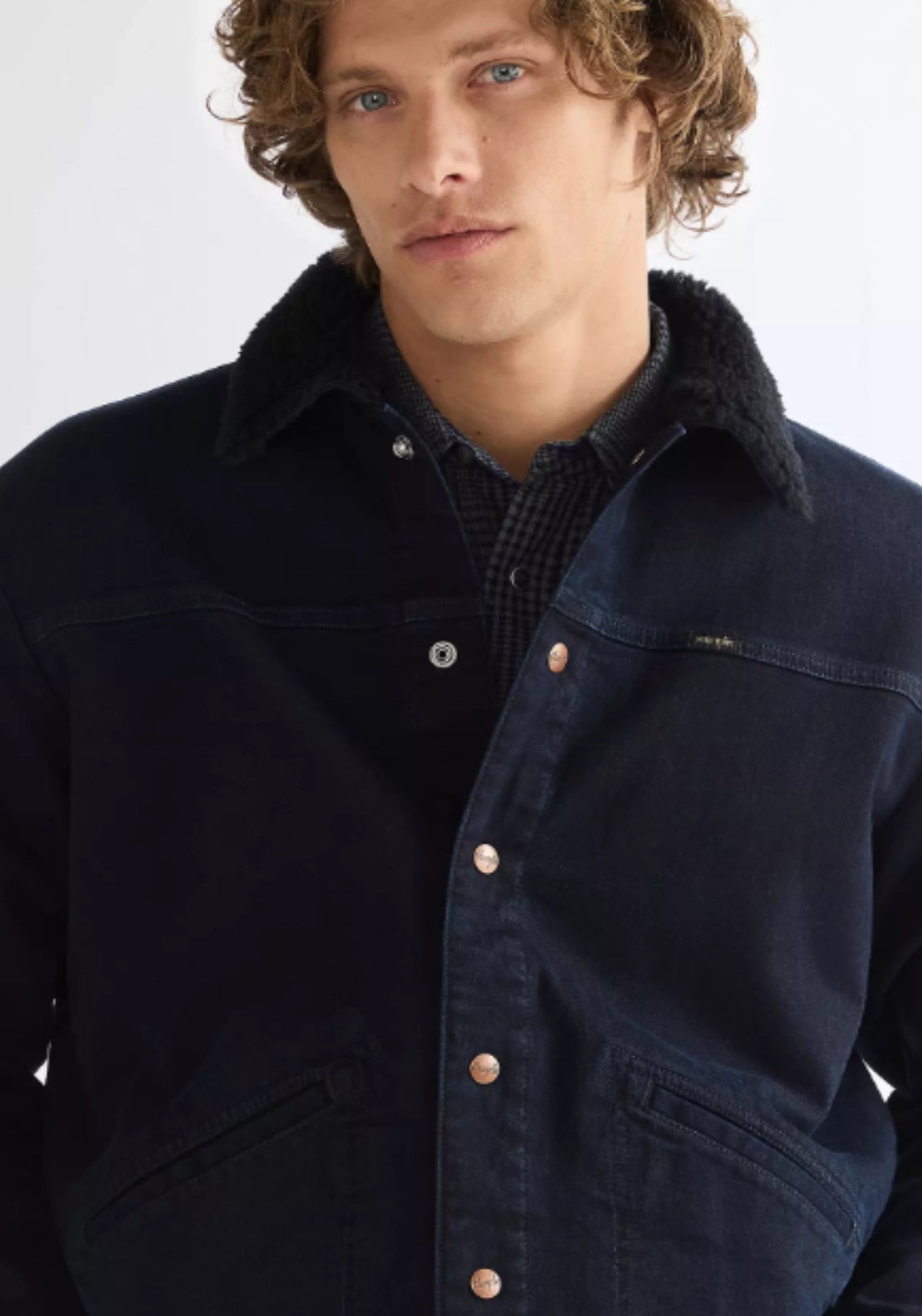 Wrangler Buffalo Trace Short Jacket - Glacier Blue 5 Shaws Department Stores