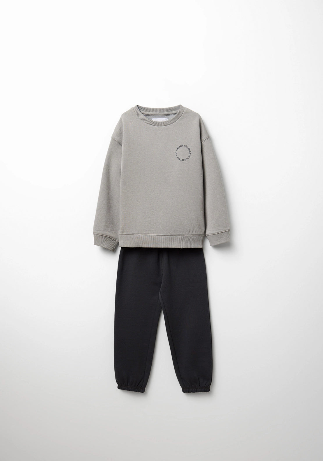 3-Piece Sweatshirt &amp; Joggers Set - Grey