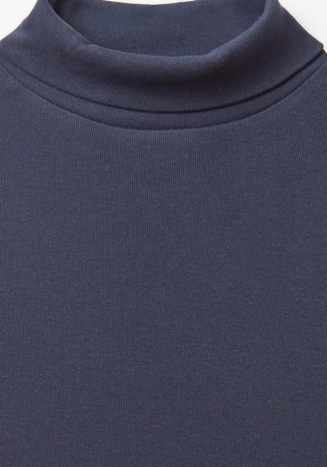 Long Sleeved T-Shirt With Mock Neck - Blue