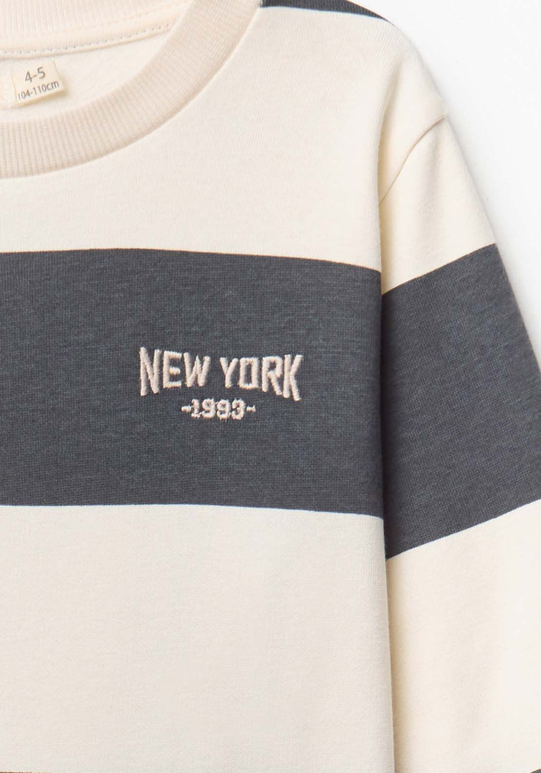 Sweatshirt With Wide Stripes &amp; Embroidered Text - Black