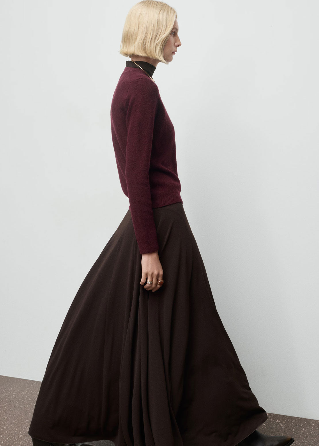 Medium Knit Sweater - Burgundy