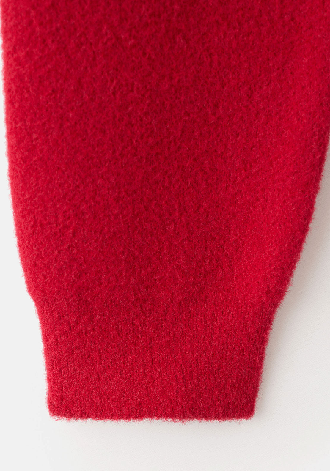 Medium Knit Soft Fabric Sweater - Red