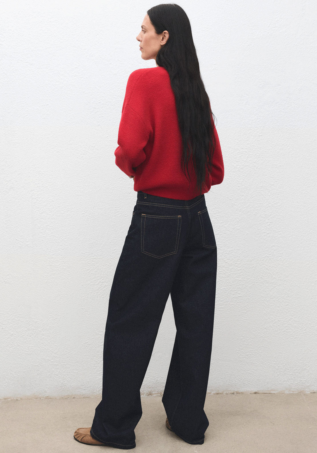 Medium Knit Soft Fabric Sweater - Red