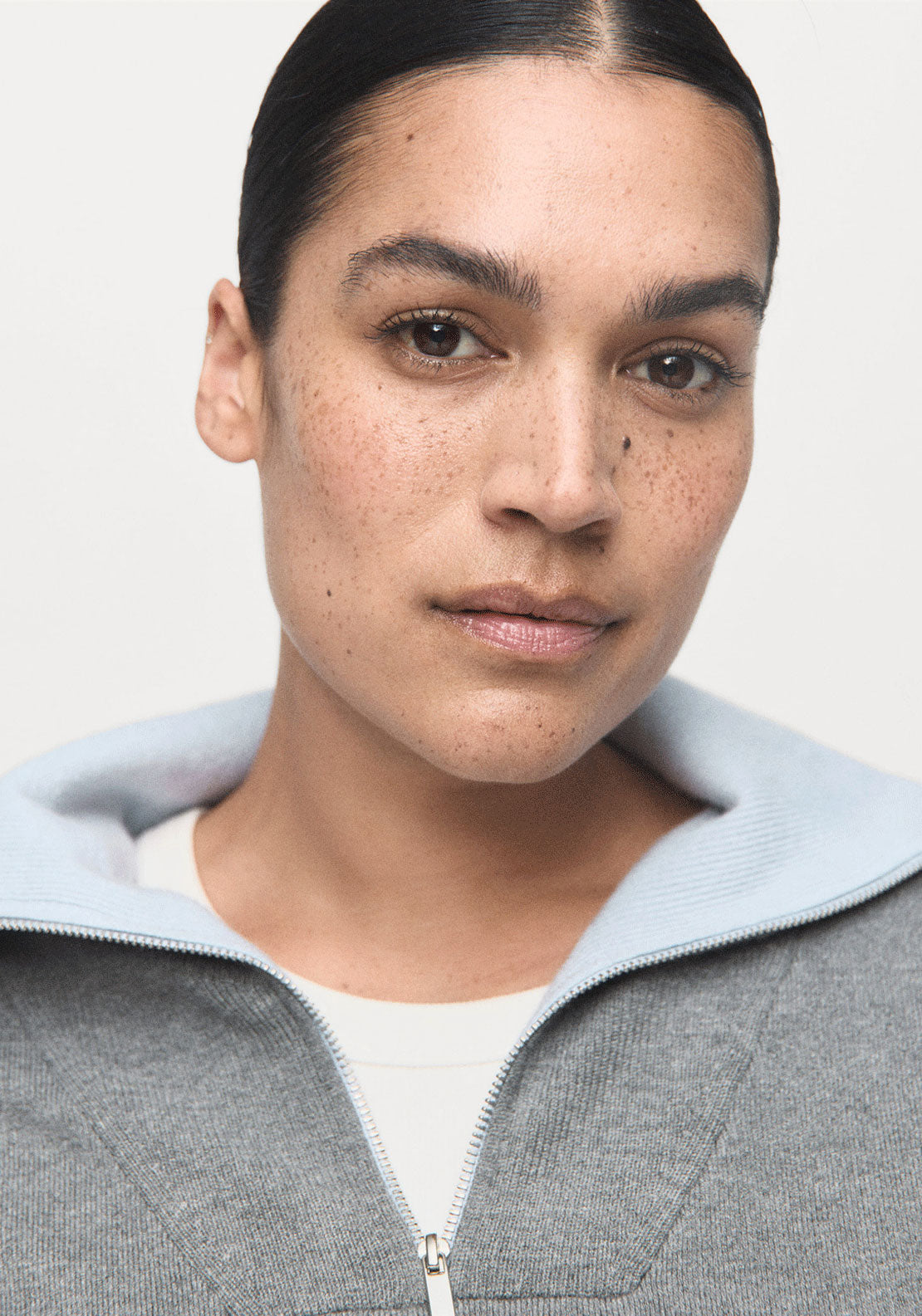 Knitted Fabric Sweater With Zip - Grey