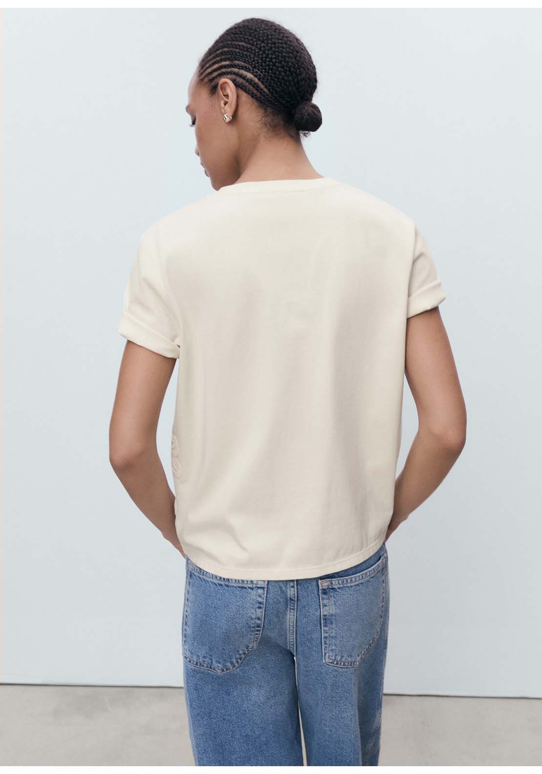 Floral Embroidered Cotton T-Shirt - Beige