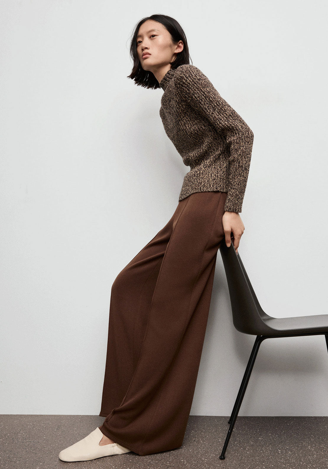 Seam Detail Straight Fit Trousers - Brown