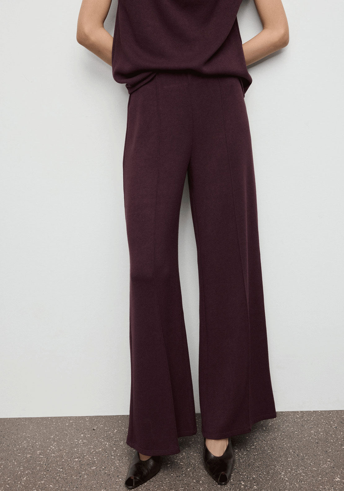 Seam Detail Straight Fit Trousers - Burgundy