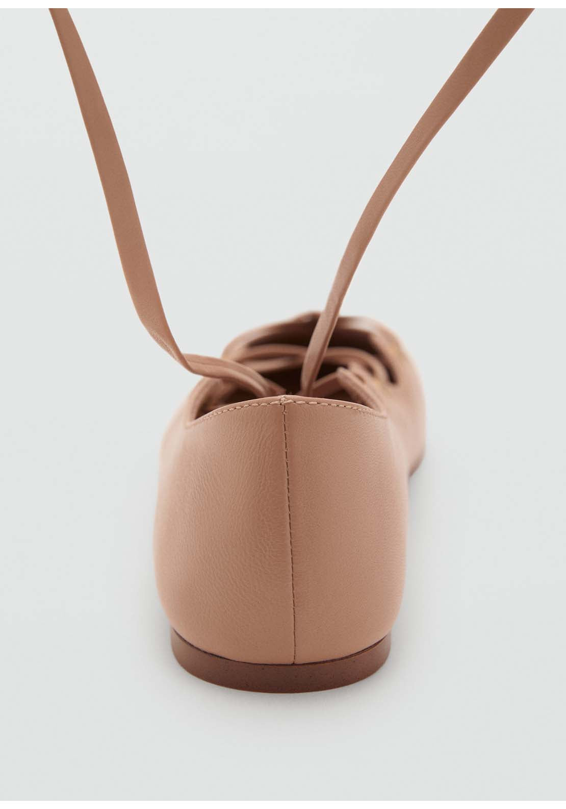 Leather Ballet Flats With Crossed Straps - Pink