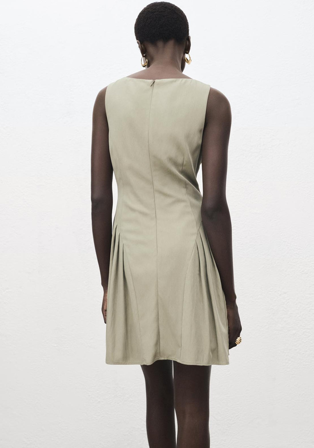 mango boat-neck dress with pleats Boat Neck Dress With Pleats