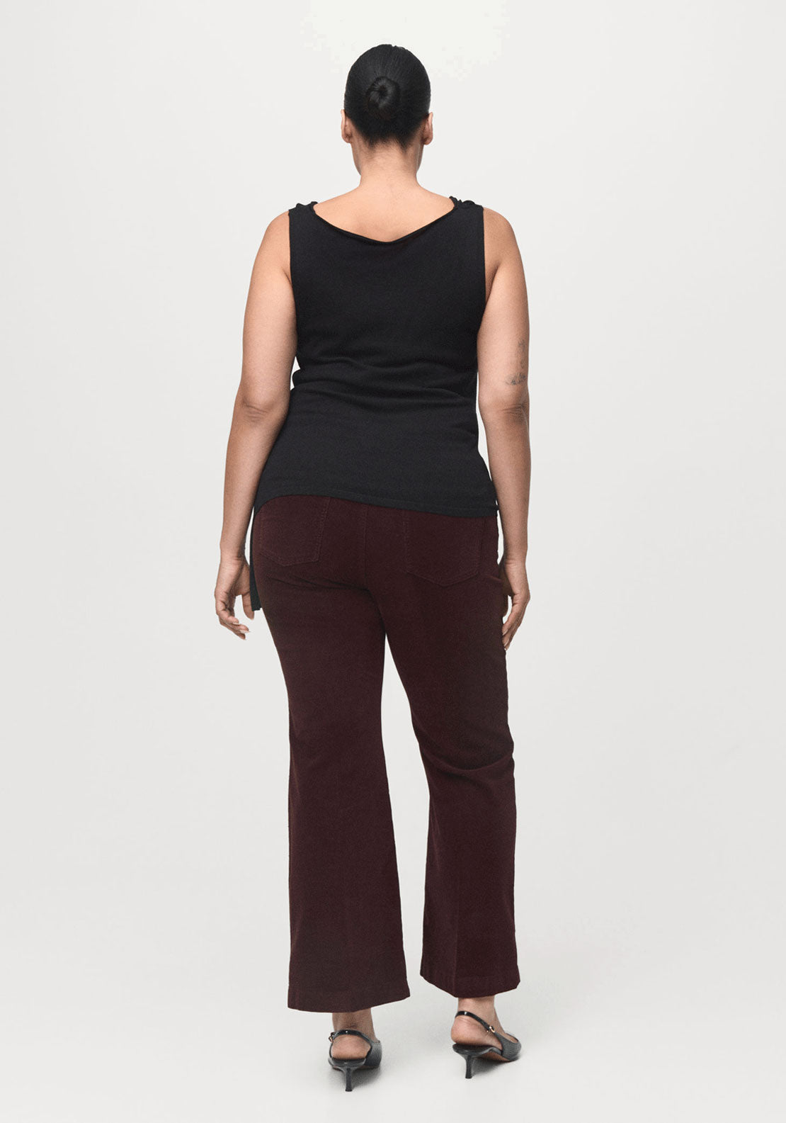 Corduroy Flared Jeans - Brown