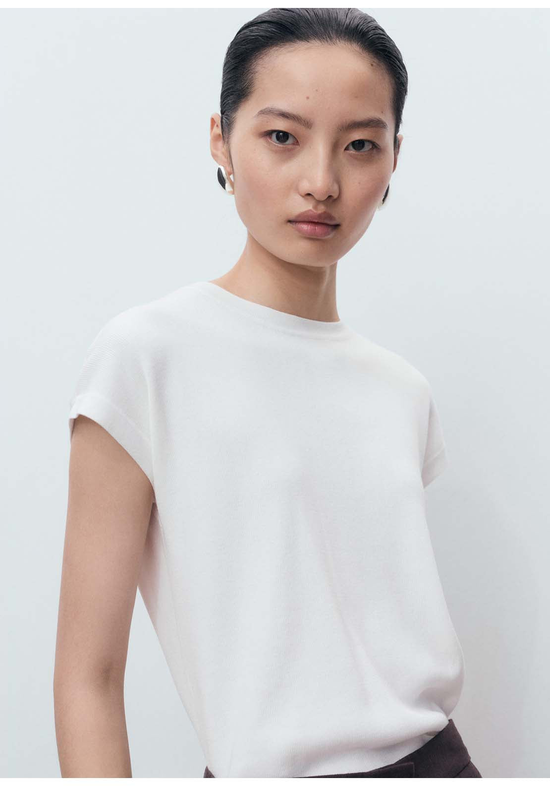 Short-Sleeved Knitted Cotton Sweater - White