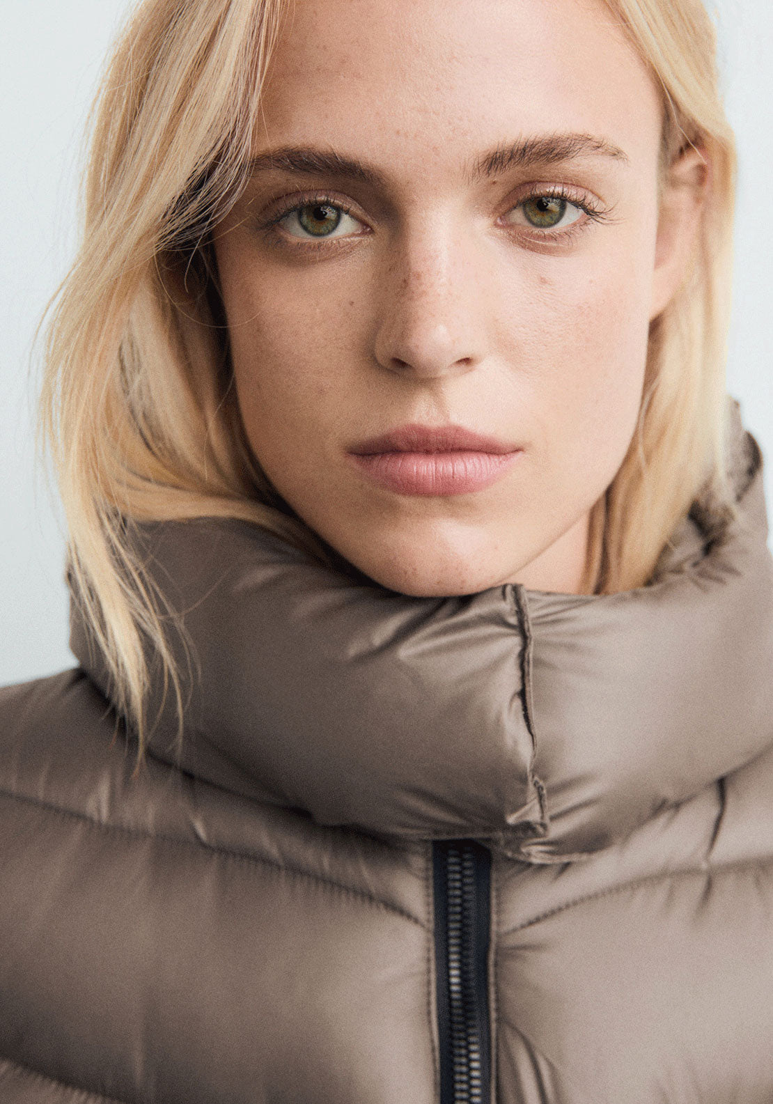 Hood Puffer Coat - Brown
