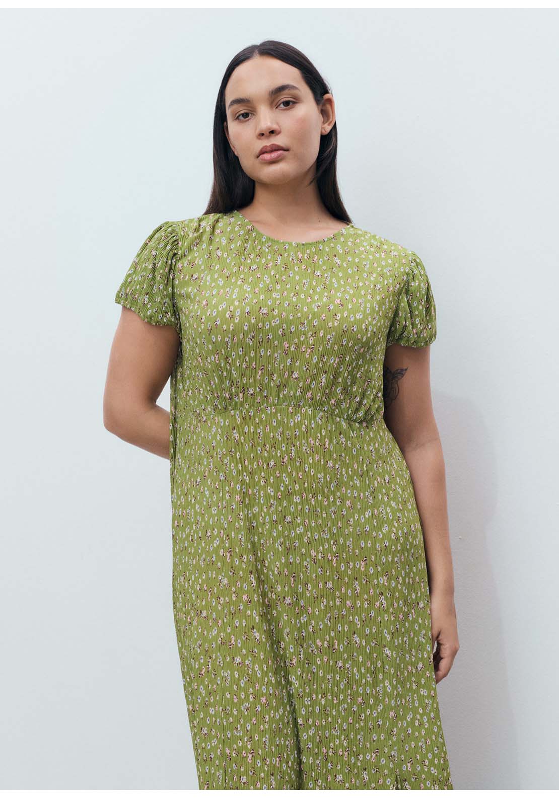 Long Floral Dress With Opening - Green