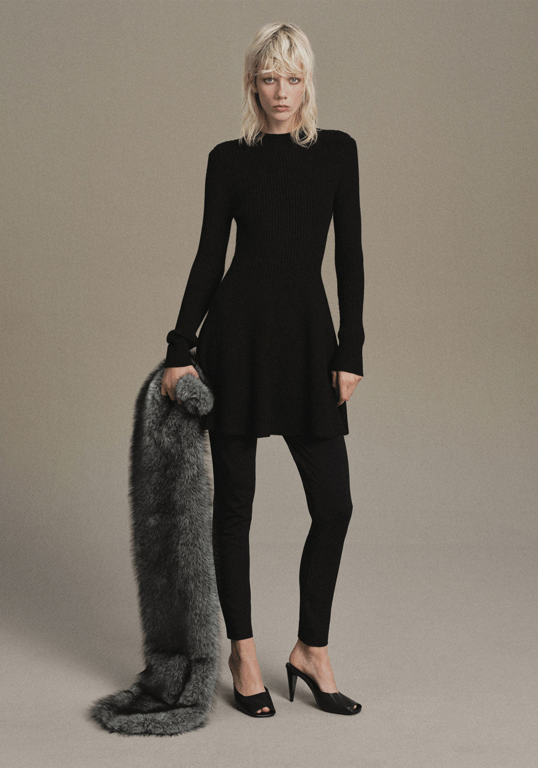 Cable Knit Fabric Dress - Black