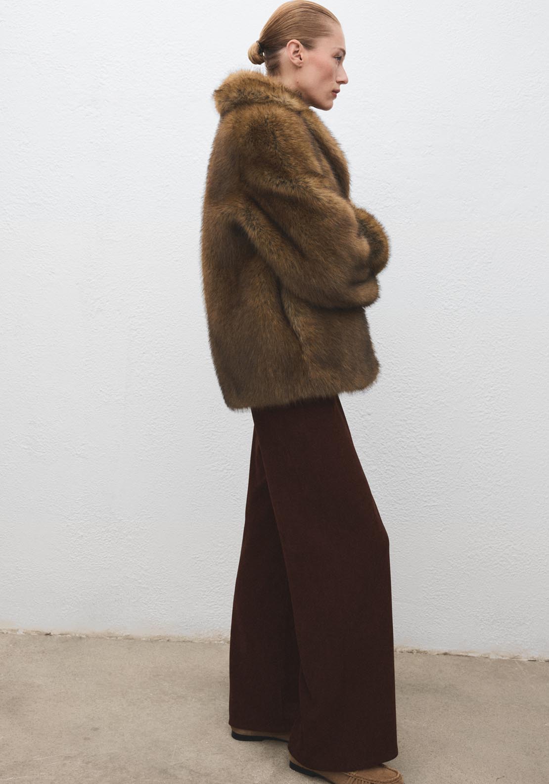 Corduroy Trousers With Elastic Waist - Brown