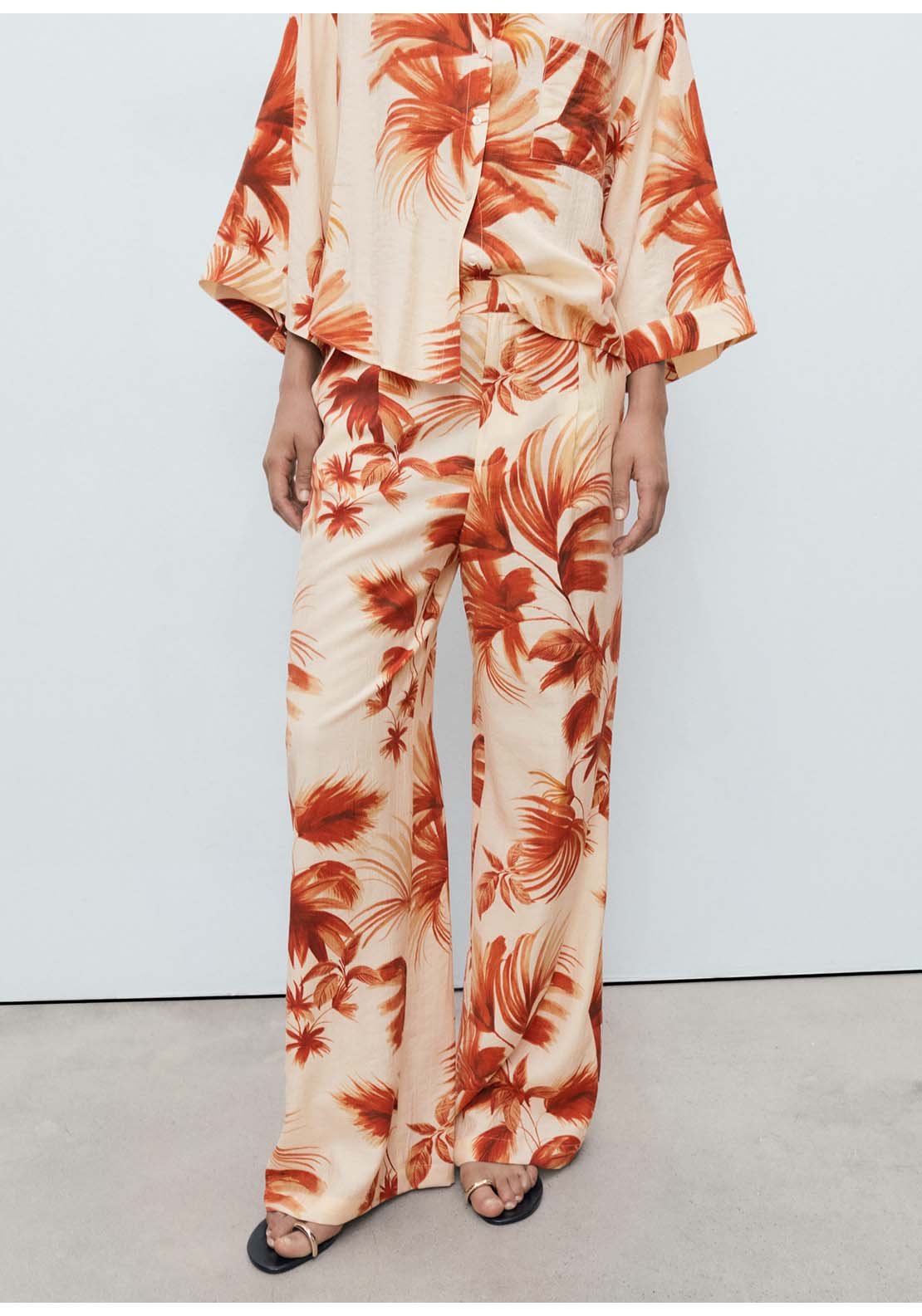 Flowing Palm Tree Print Trousers - Cream