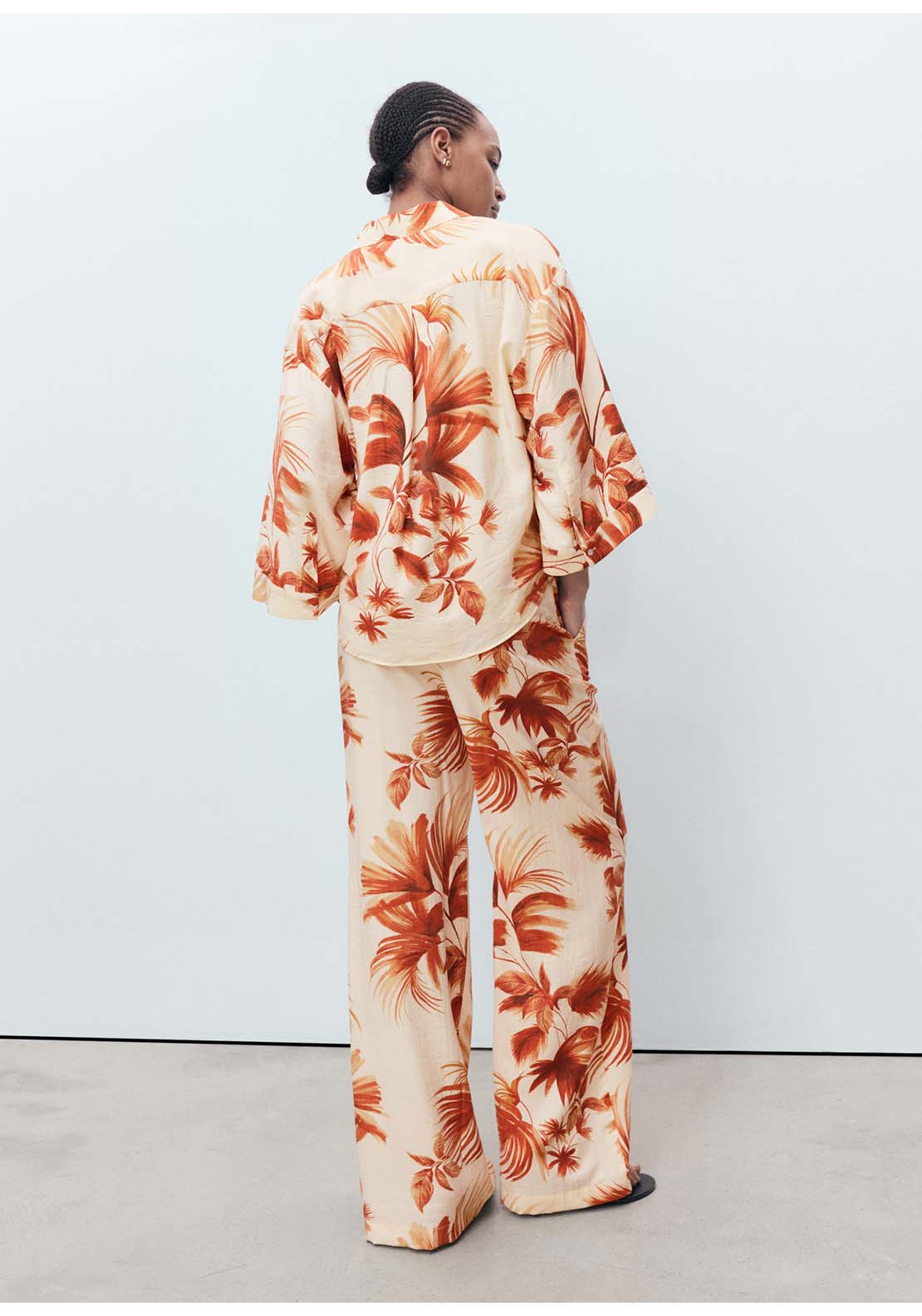 Flowing Palm Tree Print Trousers - Cream