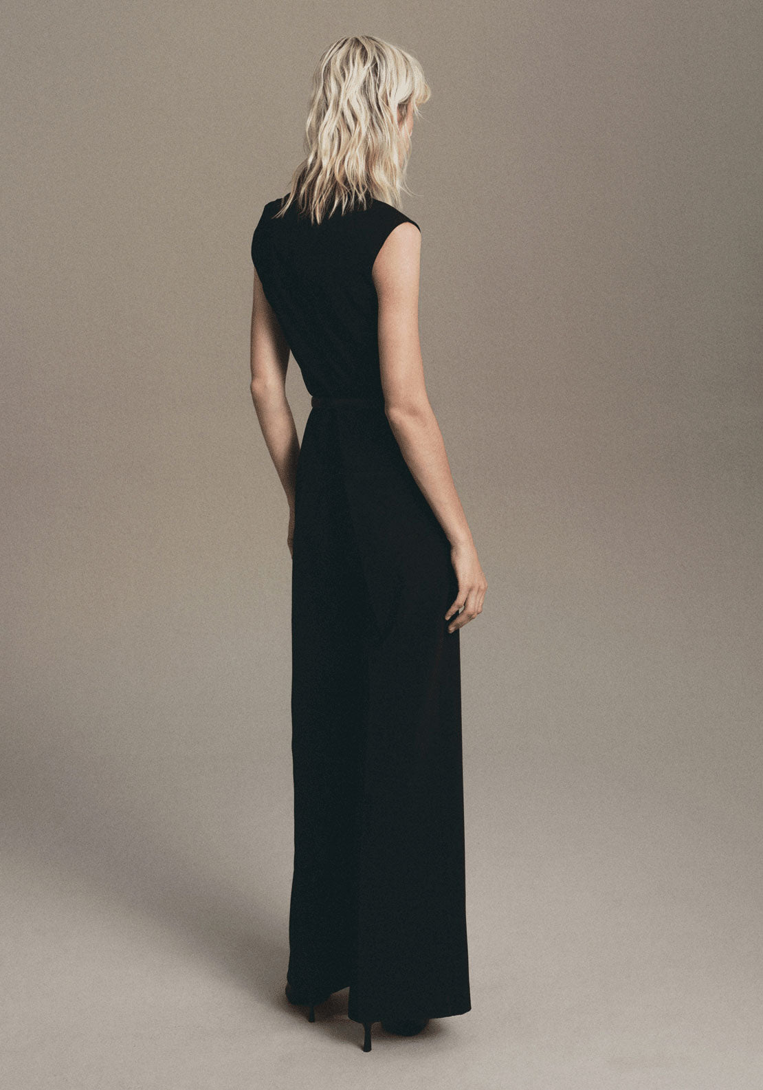 Jumpsuit With Draped Neck And Belt - Black