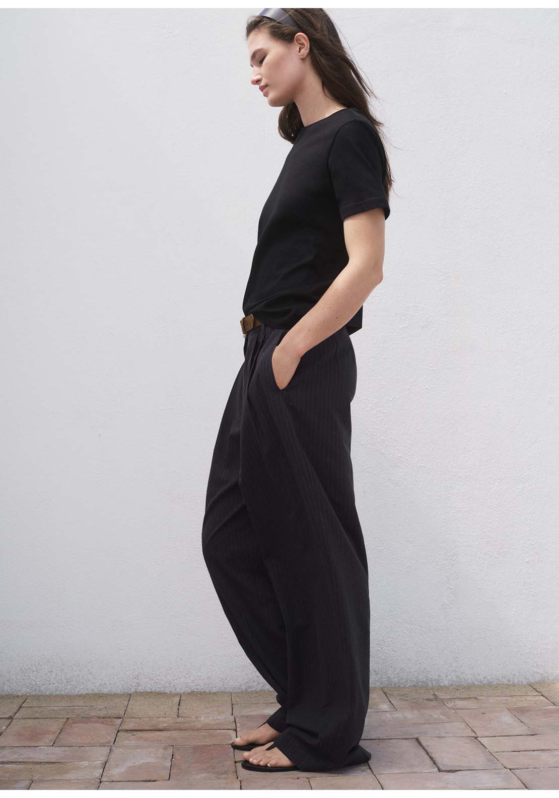 Cotton Short-Sleeved T-Shirt - Black
