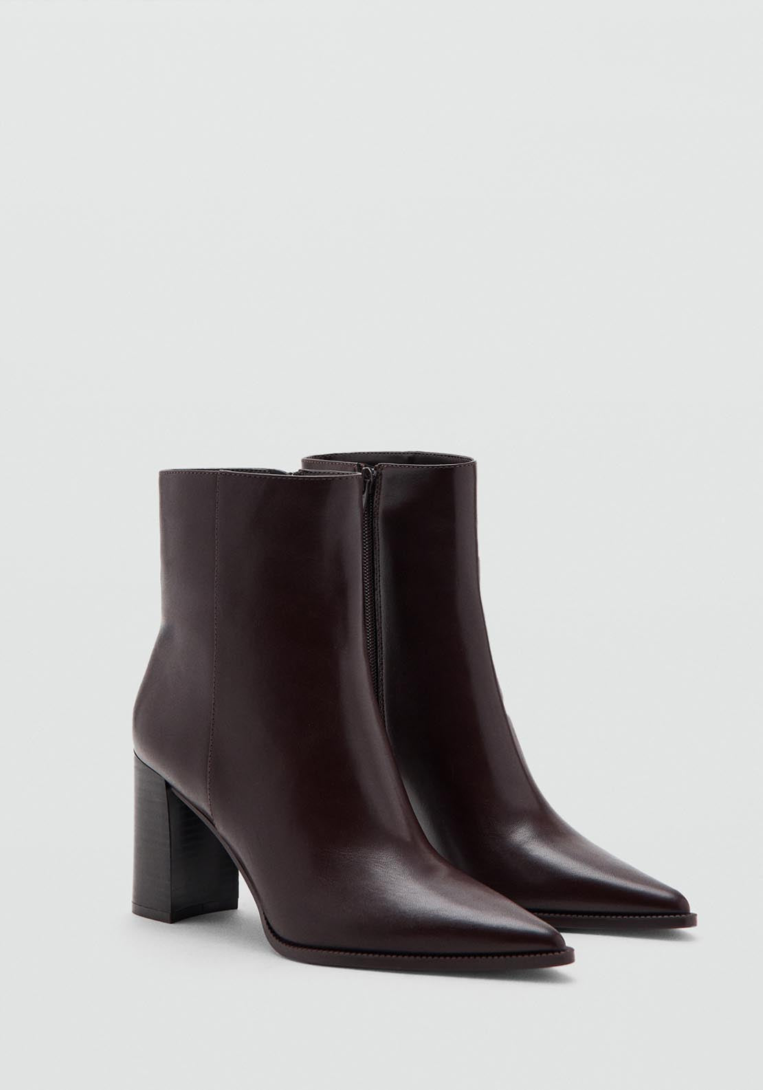 Ankle Boots With Block Heel - Brown
