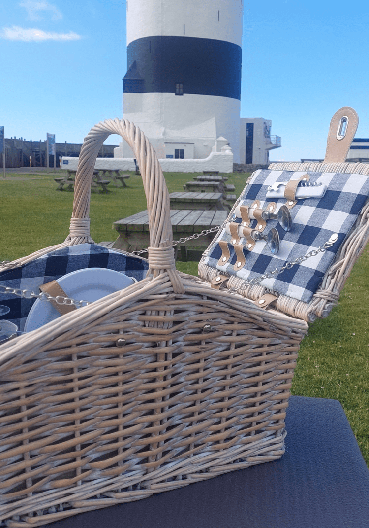 The Grange Collection Willow Picnic Basket for 4 2 Shaws Department Stores