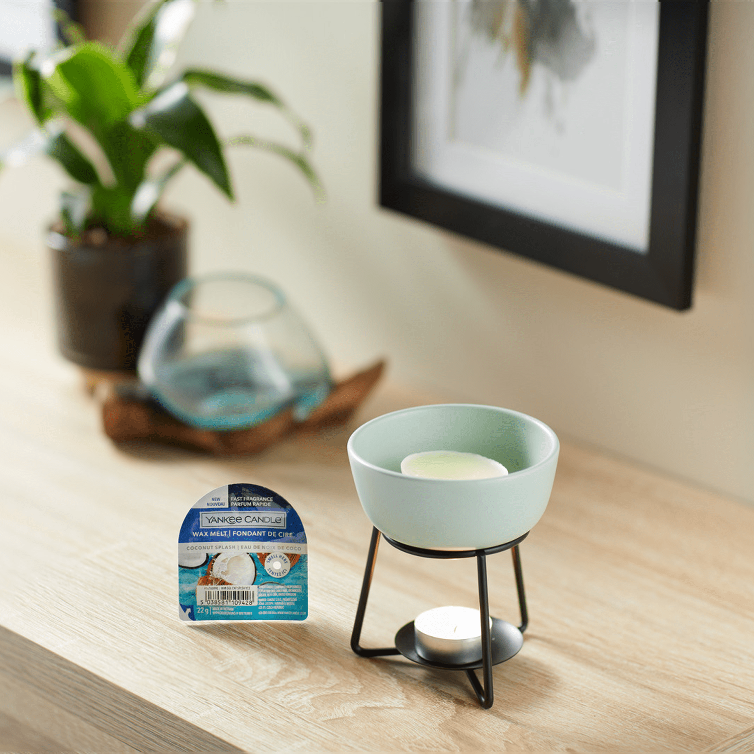 Yankee Candle Single Wax Melt - Coconut Splash 4 Shaws Department Stores