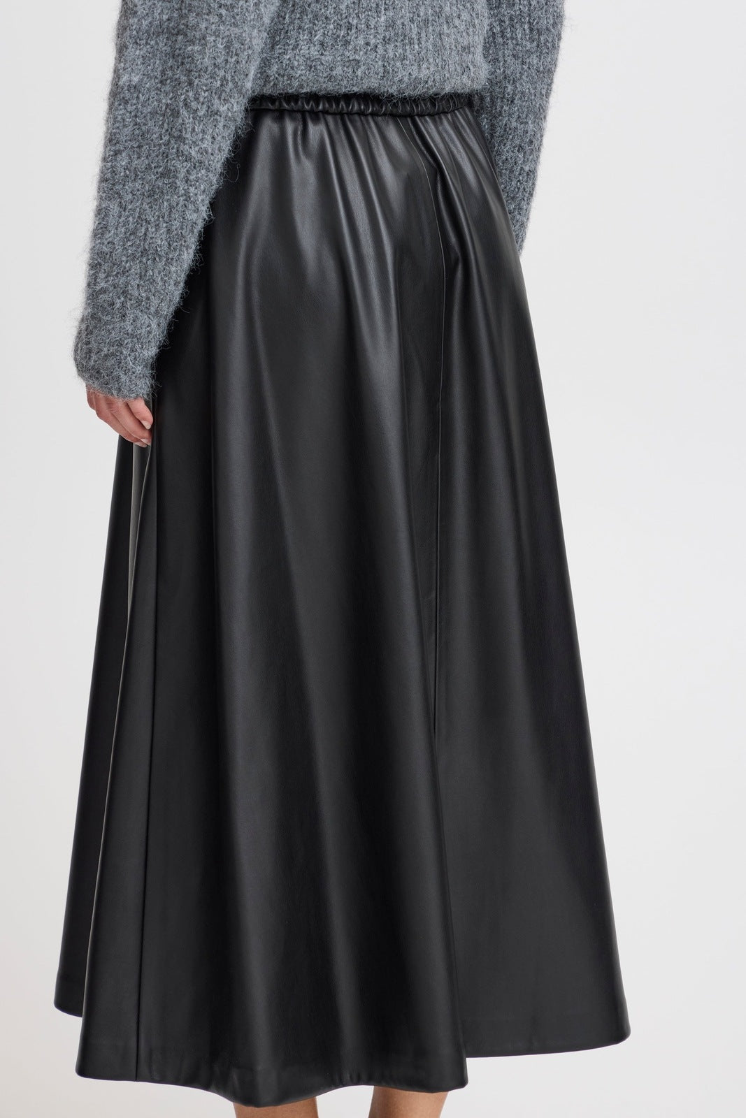 B Young Dasama Full Casual Skirt - Black 4 Shaws Department Stores